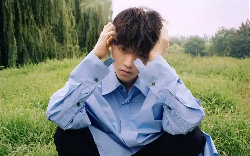 王俊凯帅气唯美高清桌面壁纸