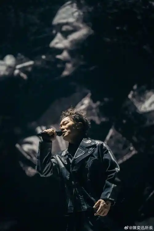 攻略陈奕迅终于唱到了南京青奥