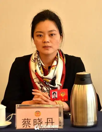 两会话题:扶持大学生创业 提高农民养老保险