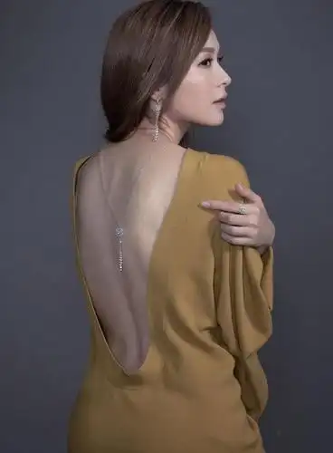 李佳芯 ali lee 图片