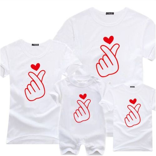 网红手比心亲子装夏装t恤一家三口婴儿连体衣全家母女洋气加大码