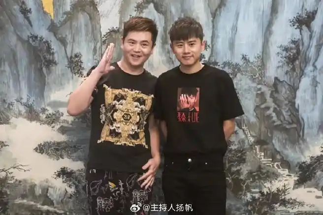 歌手v榜第一##江映蓉骑自行车请战歌手##纪敏佳请战歌手