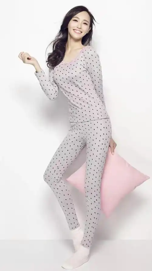 唐嫣早期内衣写真曝光,1小时流量破1400万,网友:"赏心悦目"