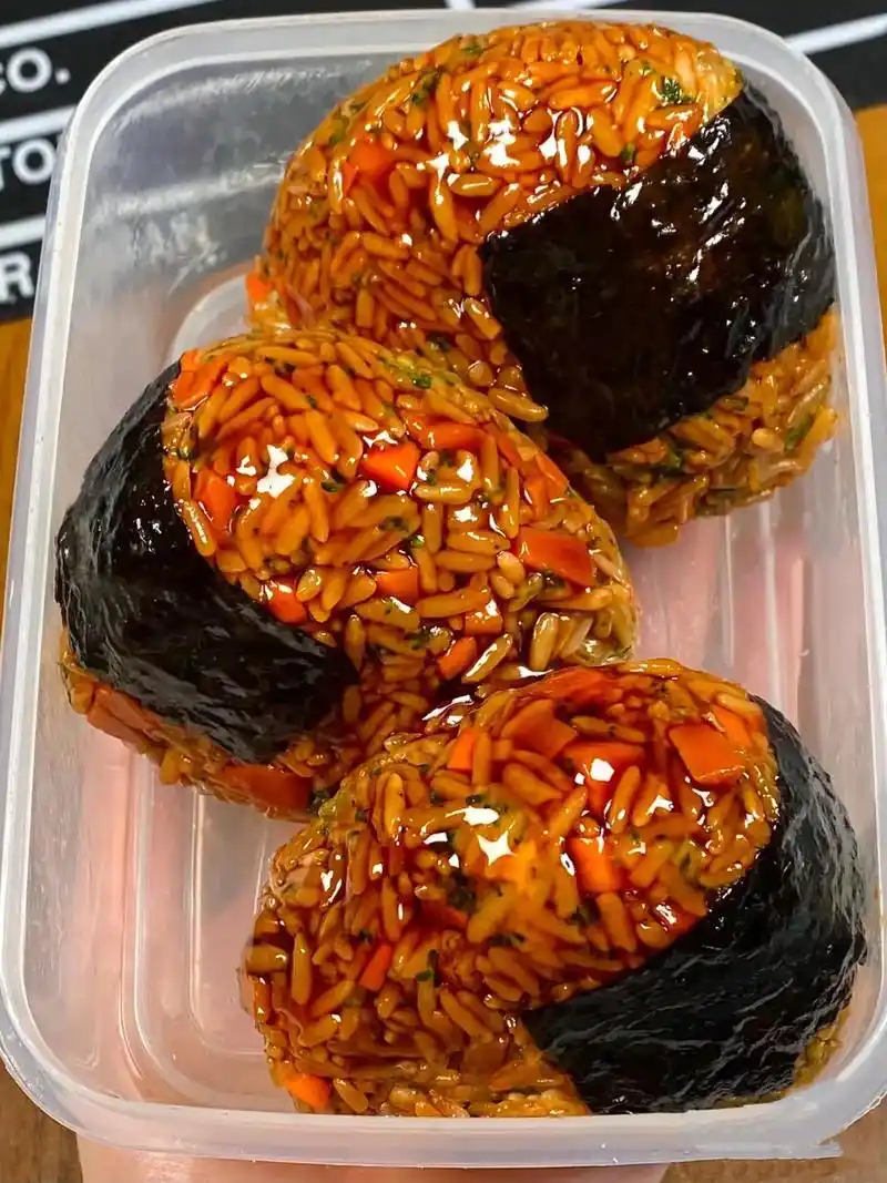 今天分享一个懒人照烧饭团,带去 - 抖音