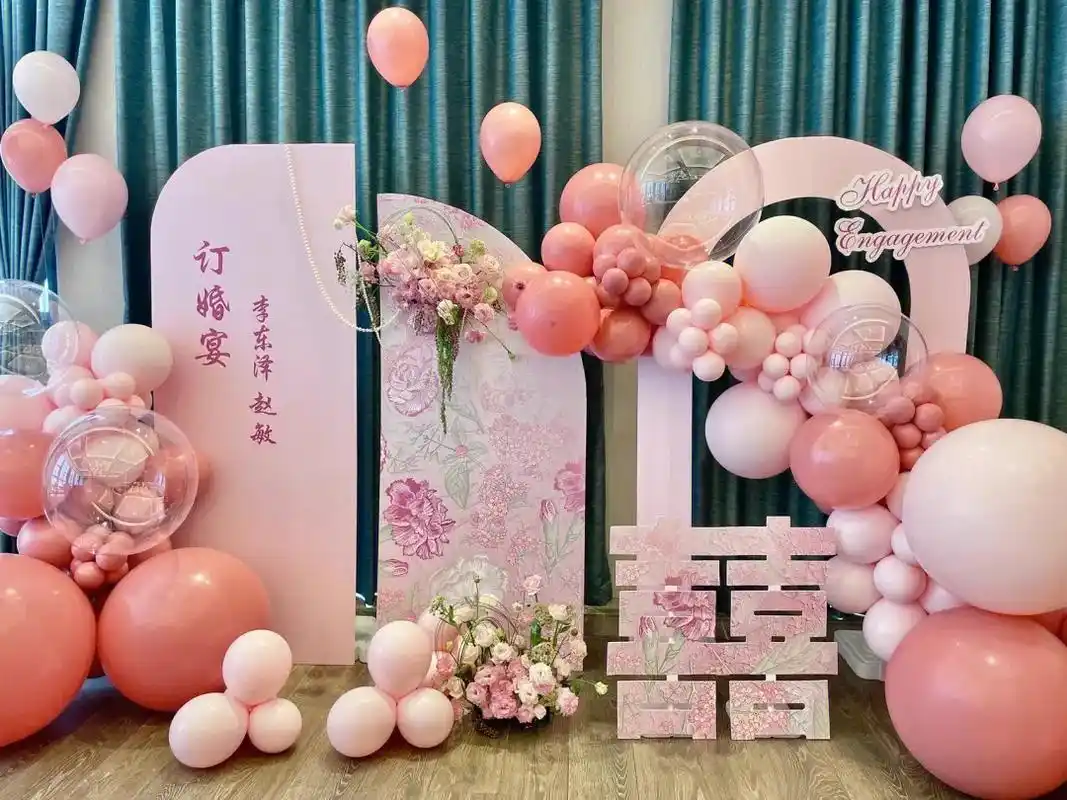 唯美粉色花系订婚宴.承蒙时光不弃,与你人海相遇,唯愿往后余生 - 抖音