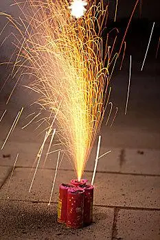 烟花爆竹图片_烟花爆竹图片大全_烟花爆竹图片素材