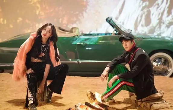 遗憾王嘉尔或去浪姐做飞行嘉宾不料孟佳已淘汰