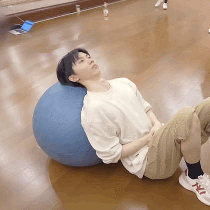 马嘉祺的喉结杀,来点午夜场该看的