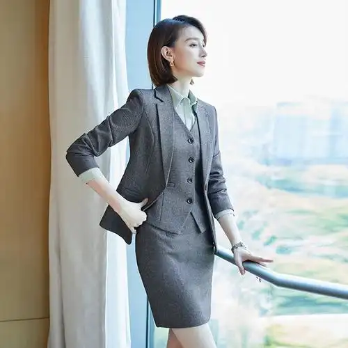 灰色小西装女外套春秋2021新款小个子正装气质职业装套装西服套裙