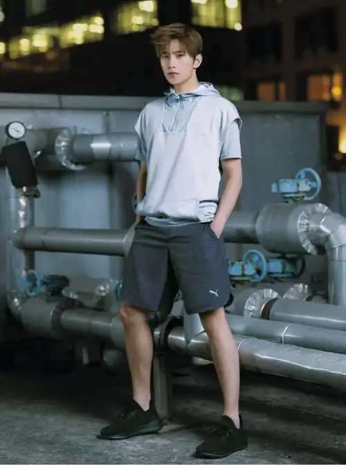 [杨洋][新闻]180401 夏日专属肉体福利到!杨洋运动系列广告宣传片曝光