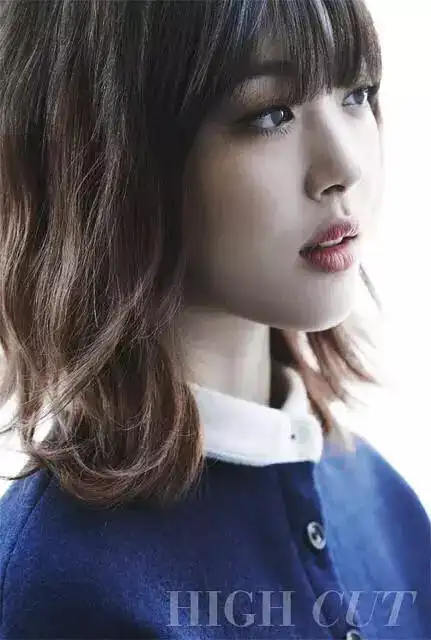 "口袋妹妹"崔雪莉短发造型显老,这颜值在国内真不一定能出道