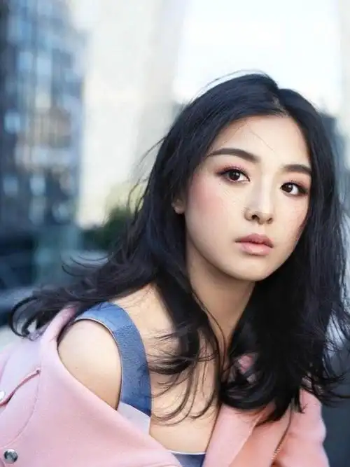 张含韵颜值回春,为啥她越活越年轻