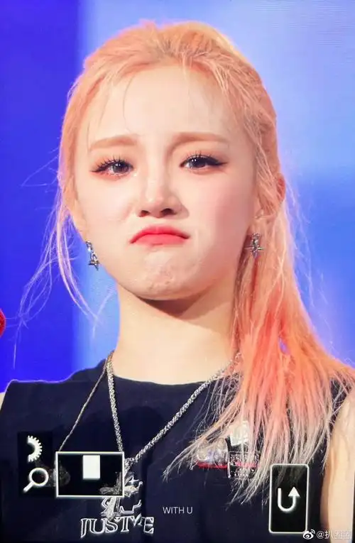 宋雨琦哭成表情包