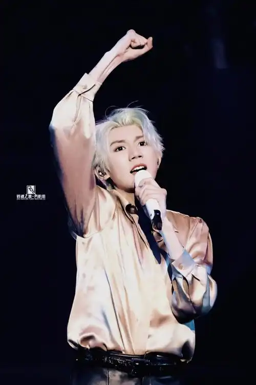 the people said you was the saviour of us all.@tfboys-王源