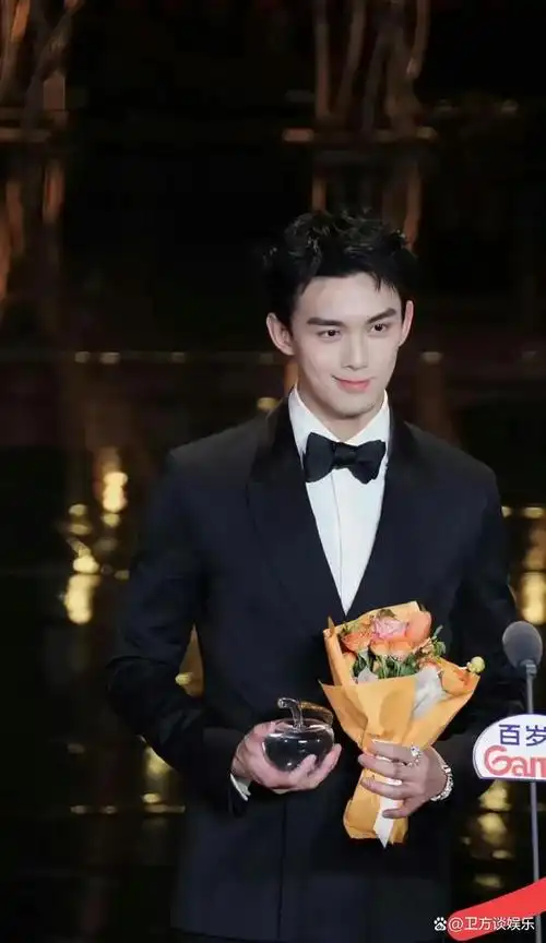 内娱最帅54位男艺人排名檀健次51白敬亭32任嘉伦20酷盖第2