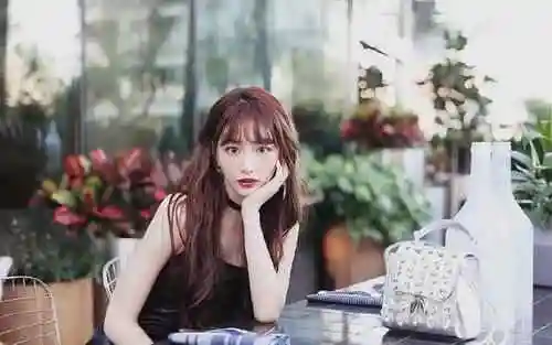 孔雪儿怎么了抢男人与马伯骞恋爱出轨被导师骂学艺先学德黑历史