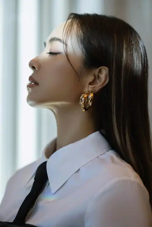 蔡依林超话黑纱鎏金,光芒自现7815一会儿见94@蔡依林96:shin