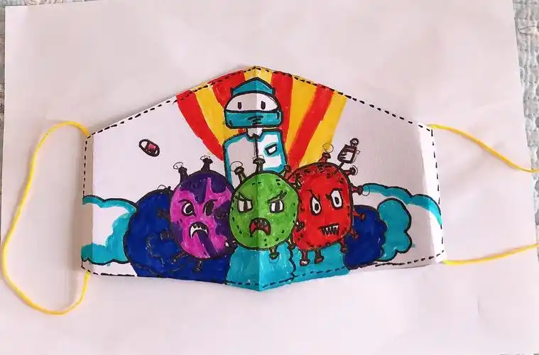 看看李艺琳画的小口罩,真的是创意无限呀!