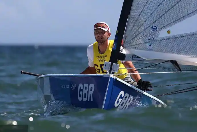 快讯-帆船男子单人艇芬兰人级英国选手夺冠