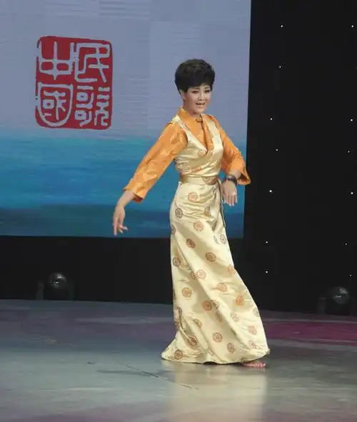 天下最美女中音降央卓玛新专辑闪亮登场!