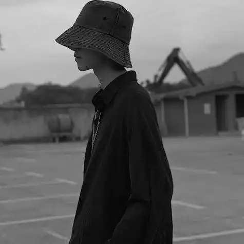 男生头像图片帅气黑白高清撩拨情绪爱意寄晚风