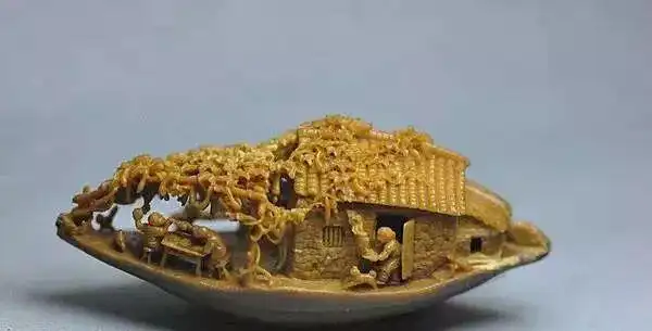 邹丽青微雕雕刻师传统的绚丽