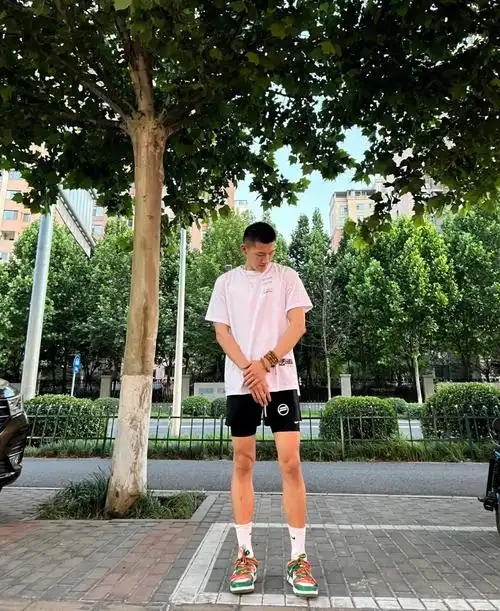 9805foag#身高190  #体育生  #寸头  #ootd每日穿搭