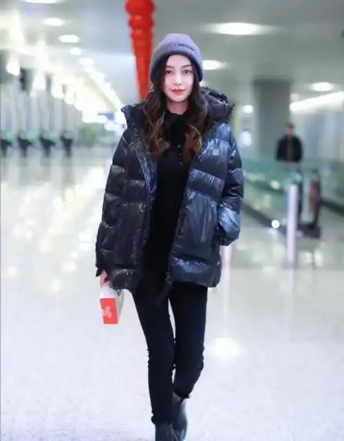 【高端轻奢】baby杨颖明星同款宽松加厚面包服亮面黑色韩版羽绒服女短