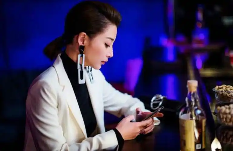 正青春林睿最后怎么样了离开公司多年心血白费