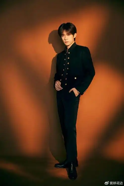 盘点8位天生「高冷脸」男艺人