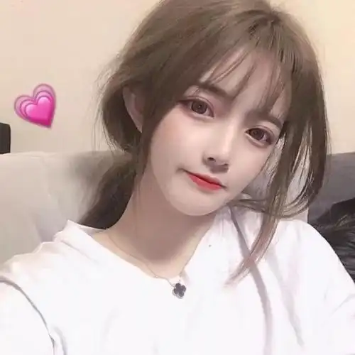 周六|单纯:白色系女生头像