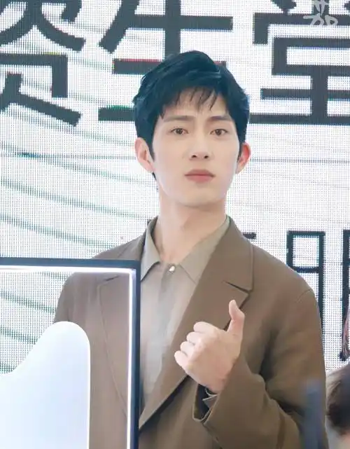 井柏然生图有多绝?