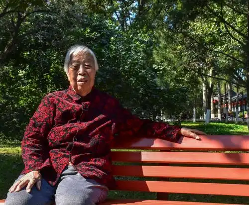 你陪我长大,我陪你变老.