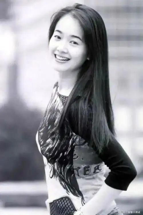 左小青颜值演技双在线,感觉她比许晴章子怡都漂亮!