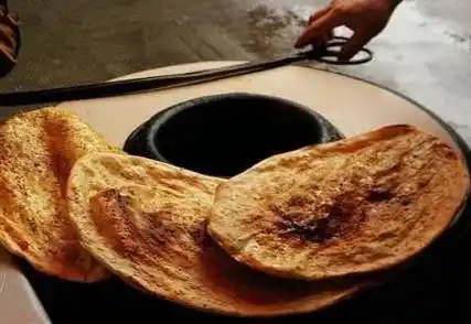 在奶奶那里偷学的锅盔好吃到尖叫