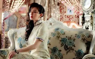 窦小凡(栗原久美子)