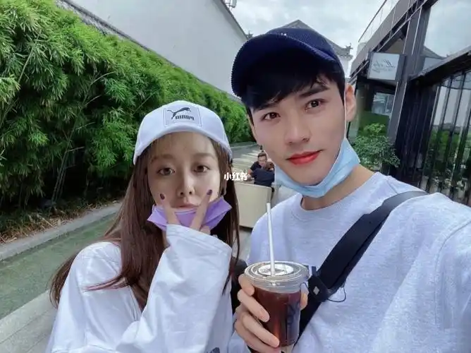 啊哈哈哈,瞒不住了_龚俊_女朋友_山河令_龚俊女朋友_娱乐_明星娱乐