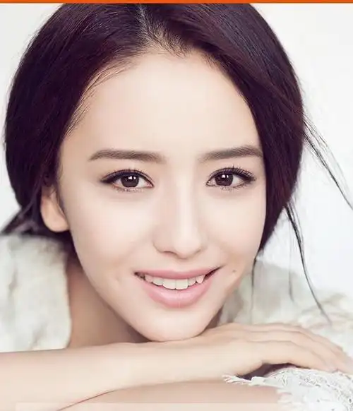 娱乐圈8位明星有虎牙,王俊凯可爱,佟丽娅最美,林心如做了矫正