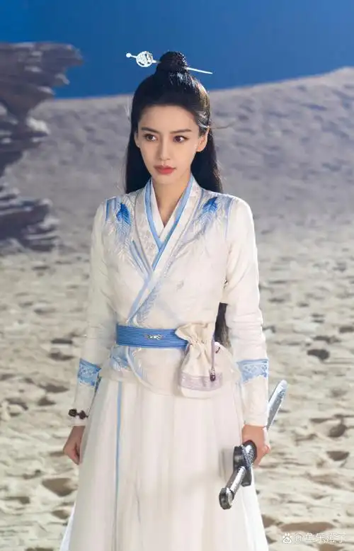 古装剧照杨颖,十分清纯靓丽,让人赏心悦目.