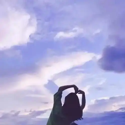 超隐蔽的情侣头像两张超甜又隐蔽的情侣头像