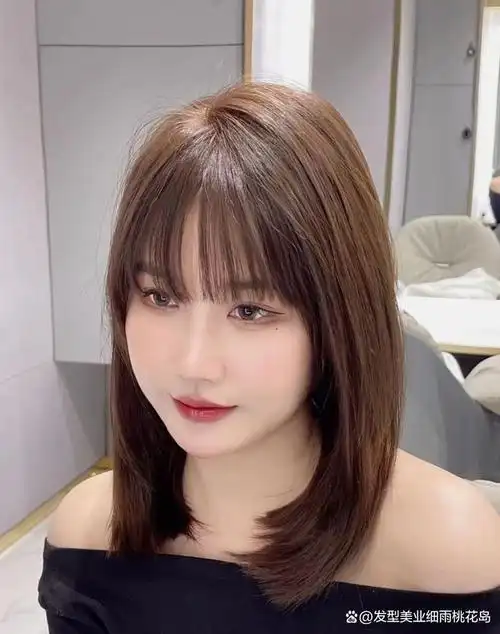 高级百搭的初恋发,是一款必须拥有的宝藏发型,根据脸型搭配合适的刘海