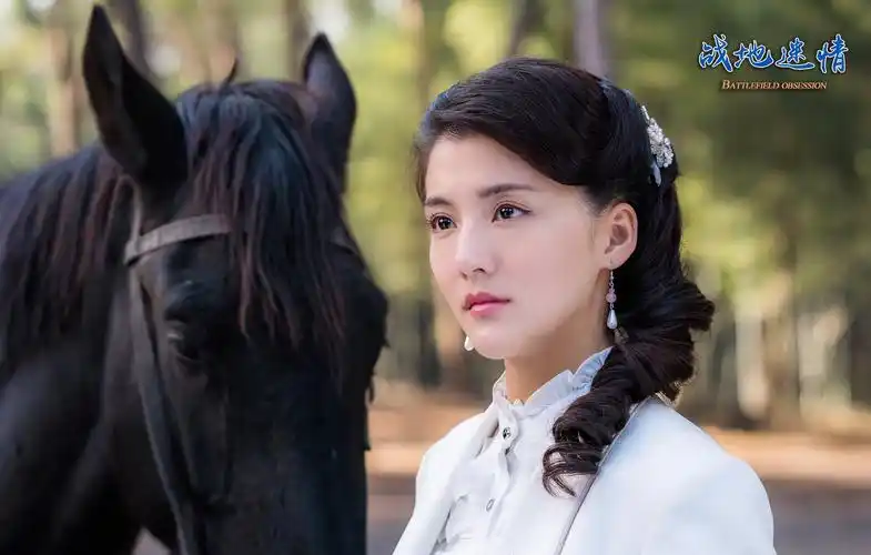 吴千语《战地迷情》开播 突破自我变身"战地玫瑰" - 电视 - 子彦娱乐