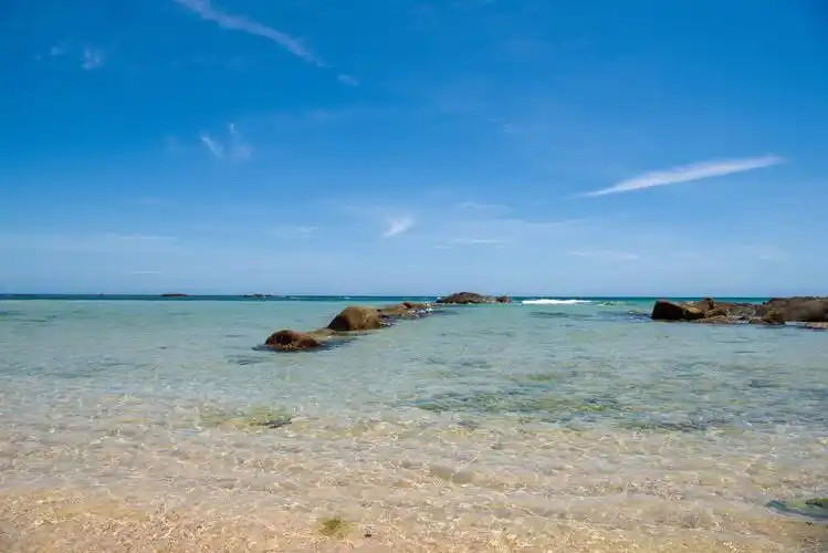 海南文昌抱虎角阳光沙滩海浪真的很美
