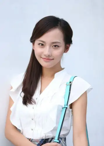 张嘉倪城市恋人人物剧照图片