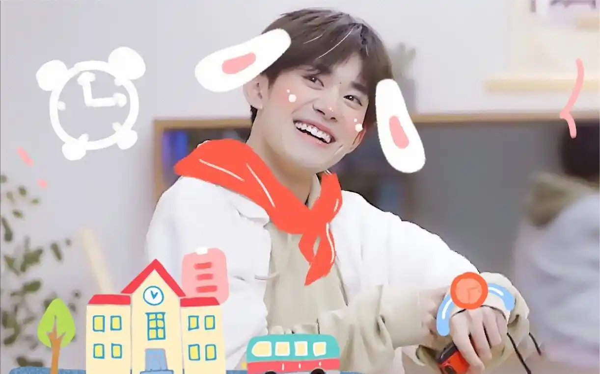 易烊千玺# 千玺萌图来袭!