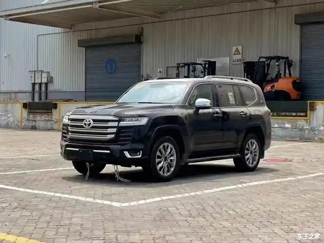 2024年03月27日-2024年04月02日,小编从成都远卓名车平行进口丰田店