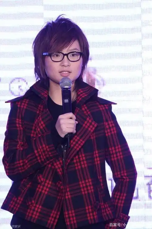 超级女声周笔畅高清图