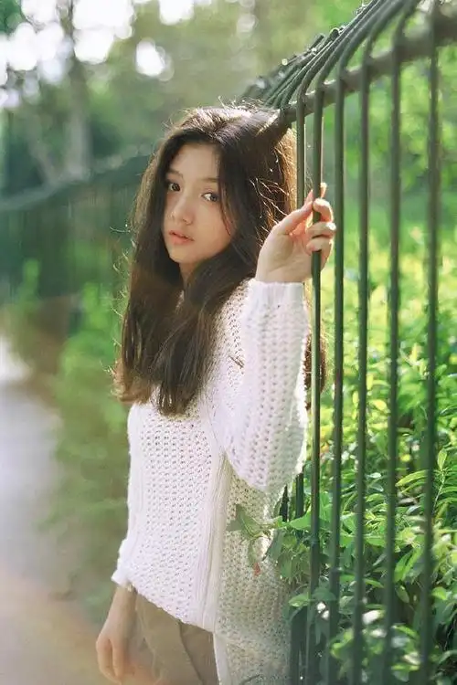 初代网红南笙结婚老公和白鹿高圆圆合作过南笙近况曝光