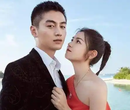 "集邮女神"陈妍希:从清纯女神到人设崩塌,她做了哪些?