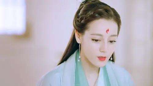 迪丽热巴 白凤九